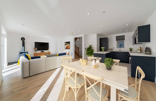 Lynmouth Apartment | Point View, a luxury, two bedroom pet friendly holiday apartment in Lynmouth