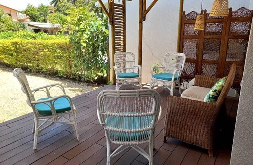 Pointe D'esny House | Experience Pointe D'Esny: Oceanfront Villa with Pool & Spa