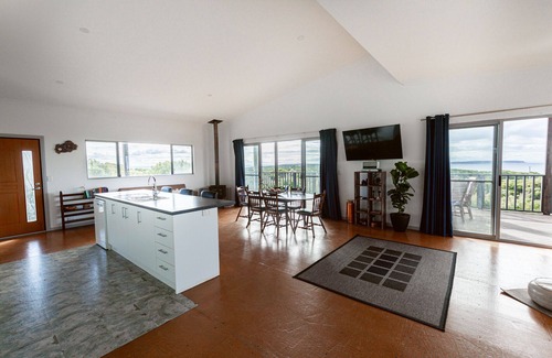 Bremer Bay House | Scenic Pointviews with Breathtaking Mt Barron and Bay Views