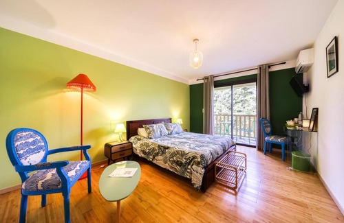 Saint-Andre House | Guest Rated: Poivre & Citronnelle with Pool and Spa