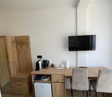 Poddabie Apartment | Enjoy a Cozy Double Room by the Beach in Poddąbie