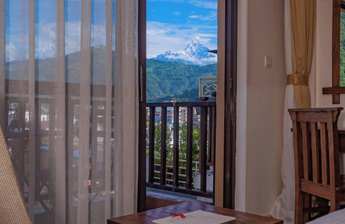 Pokhara Hotel | Discover Pokhara Batika: 4-Star Family-Friendly Retreat