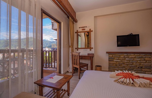 Pokhara Hotel | Discover Pokhara Batika: 4-Star Family-Friendly Retreat