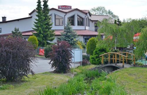 Skoczow House | Guest Rated 10/10: Pokoje BALDI Benelux with Great Amenities