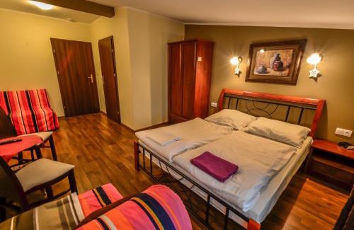 Skoczow House | Guest Rated 10/10: Pokoje BALDI Benelux with Great Amenities