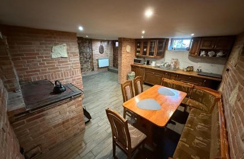 Adamow House | Guest Rated 9.5: Pokoje Gościnne Pod Szyszkami Awaits