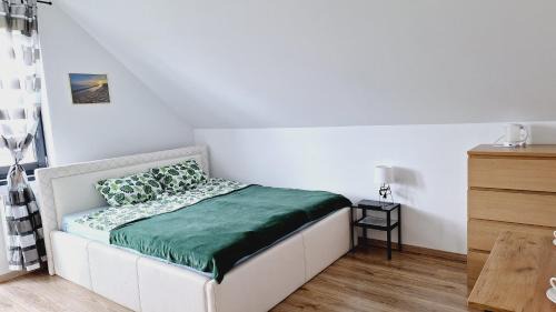Jantar House | Discover Pokoje Gościnne Zatoka: Pet-Friendly Retreat