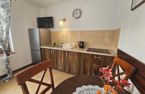 Wiele House | Pet-Friendly Getaway at Pokoje i Domki PRZY LEŚNICZÓWCE