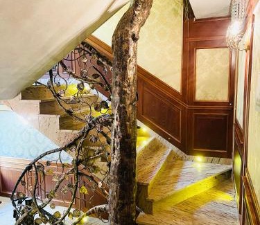 gmina Kamien Bed & Breakfast | Cozy KASZTEL Rooms - Pet Friendly with Hot Tub and Kitchen