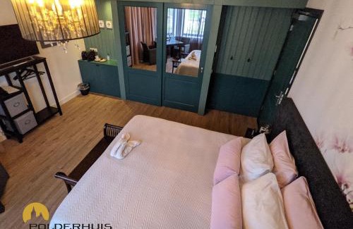 Bergschenhoek Bed & Breakfast | Top-Rated Polderhuis Bed & Breakfast with Delicious Breakfast