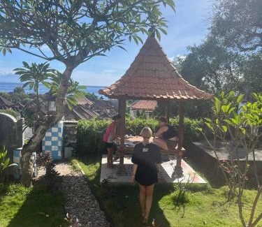 Penida Island Bed & Breakfast | Guest Rated: Poling Sea View with Child-Friendly Amenities