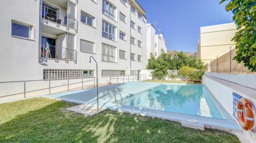 Puerto de Pollensa Apartment | Discover Pollentia Mar: 4-Star Hotel with Pool & Top Reviews