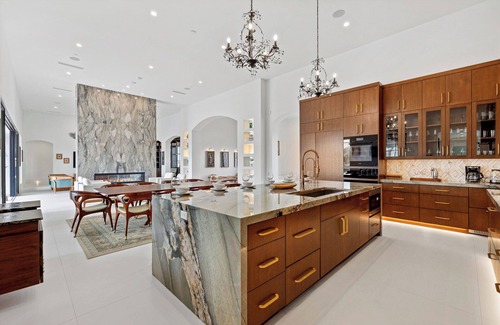 La Quinta House | 'Polo Ranch' 5 BR, 2.5 acres, private tennis court