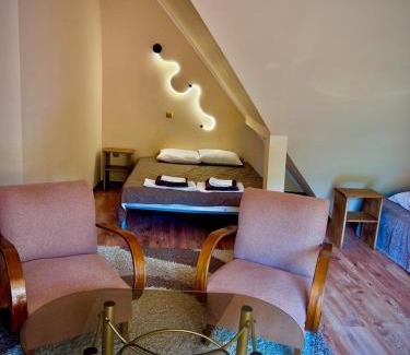 Transcarpathia House | Pet-Friendly Getaway at Polychko Winehouse - Rated 9/10