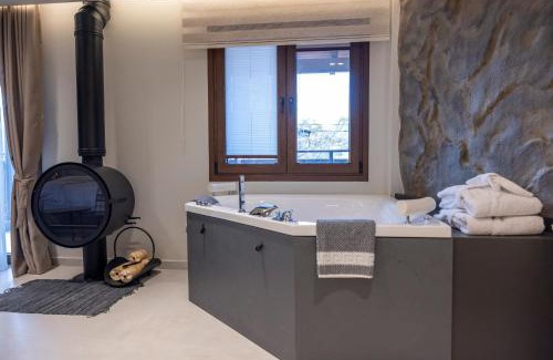 Kalambaka Hotel | Polyzos Luxury Suites Meteora #1 - Adults Friendly