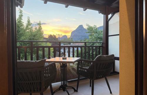Kalambaka Apartment | Polyzos Luxury Suites Meteora #3 - Adults Friendly