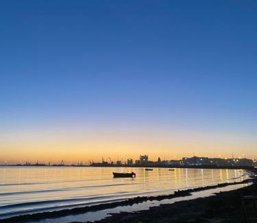 Durres Apartment | Exceptional Oceanfront Stay at Pomegranates & Olives Guesthouse