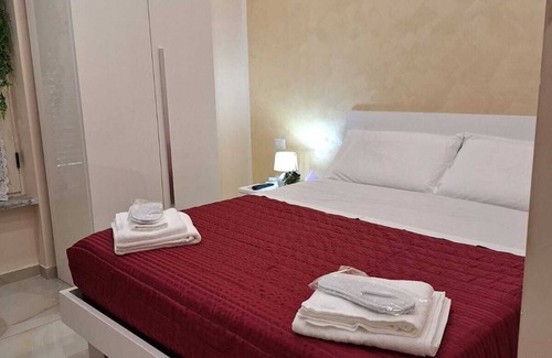 Scafati House | Discover Pompei 79 AD B&B: Family-Friendly with Breakfast