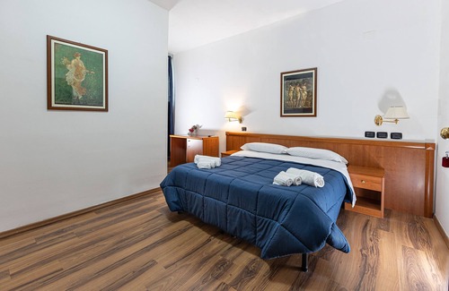 Torre Annunziata Hotel | Discover the Pompeii Ruins Hotel with Family-Friendly Comfort