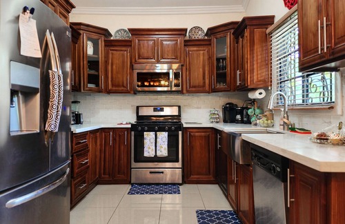 Orange Hill Villa | Discover Ponciana Villa: Family-Friendly Getaway with Spa
