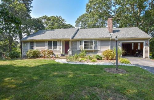 Brewster House | Relaxing Pond Front Home with Private Dock and Pet Friendly