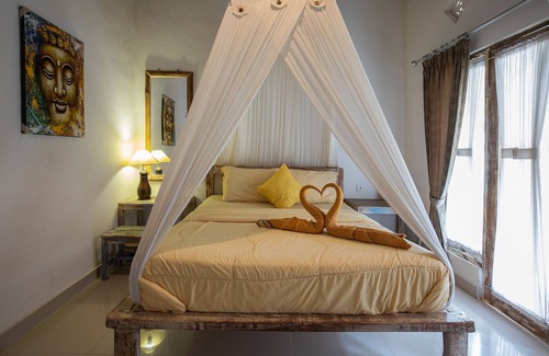 Sampalan Bed & Breakfast | Cozy Pondok Kana Homestay with Free Breakfast & Family Amenities