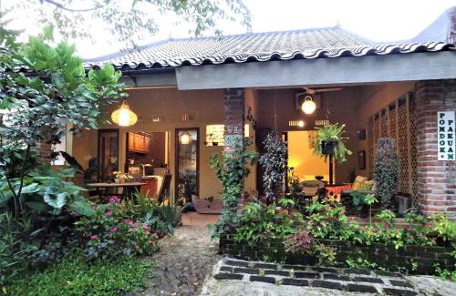 Sentul City House | Family-Friendly Retreat at Pondok Pakuan - Pet Welcome!