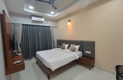 Ponneri Hotel | Ponneri Gymkhana Club