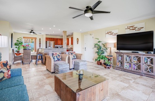 Kapaa Condo | Beachfront Pono Kai B101: AC, Pool & Sunrise Views