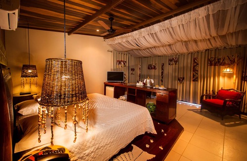 Pipa Hotel | Guest Rated 9.6: Ponta do Madeiro with Pool & Spa