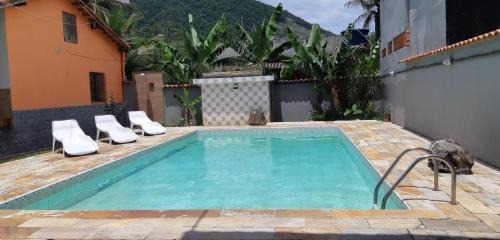 Marica House | Pet-Friendly Escape at Ponta Negra Hospedagem with Pool