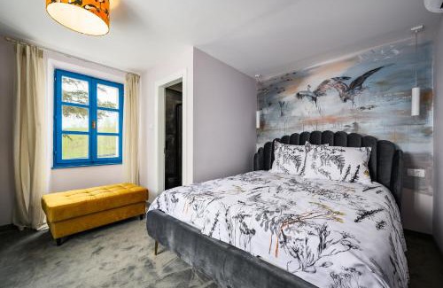 Groznjan Bed & Breakfast | Pet-Friendly Ponte Porton: Dining & Relaxation Awaits