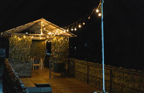 Giurgiu Boat Rental | Discover Pontonul de pe Dunăre Giurgiu - Family-Friendly Stay