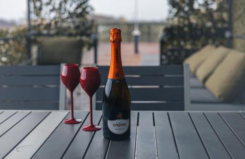 Giurgiu Boat Rental | Discover Pontonul de pe Dunăre Giurgiu - Family-Friendly Stay