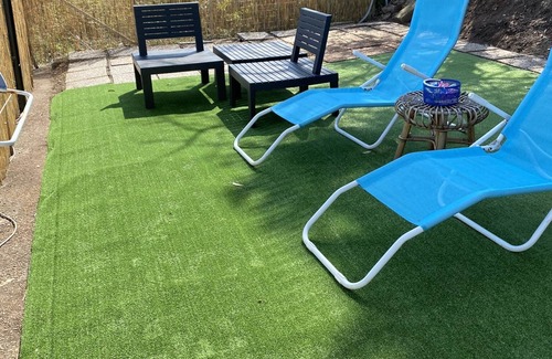 Le Forna Apartment | Family-Friendly Retreat at Ponzamania Limoncello Apartment