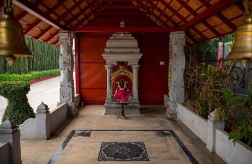 Mysore Hotel | Discover Poojari’s Nirantara - Kabini: Family-Friendly Retreat