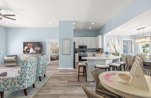 Clipper Cove Cottage | Beautiful Oceanfront Home Steps from Crystal Beach