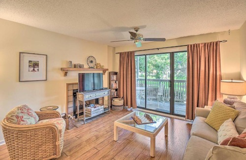 Arcadian Shores Villa | Relaxing Kingston Resort with Lake Views and Beach Access