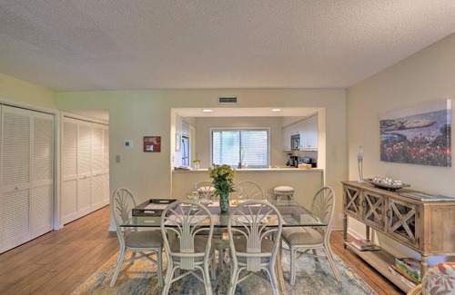 Arcadian Shores Villa | Relaxing Kingston Resort with Lake Views and Beach Access
