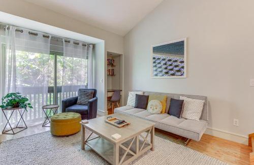 South Beach Apartment | Serene Sea Pines Villa: Steps to Beach & Oceanfront Bliss