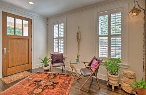 Bouldin House | Relaxing Austin Retreat with Pool and Hot Tub Amenities