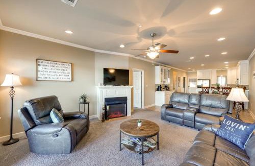 Lake Hamilton Apartment | Tranquil Hot Springs Condo on Lake Hamilton with Pool Access