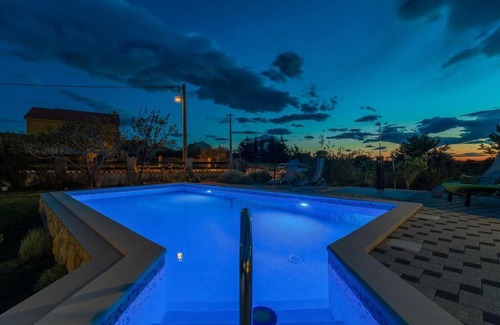 Podgradina Apartment | Family-Friendly Pool Apartments with Ocean Views at Nika