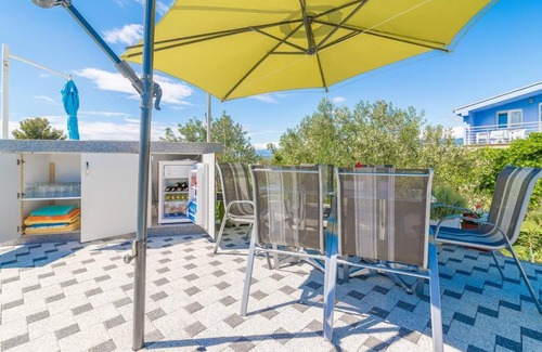 Podgradina Apartment | Family-Friendly Pool Apartments with Ocean Views at Nika