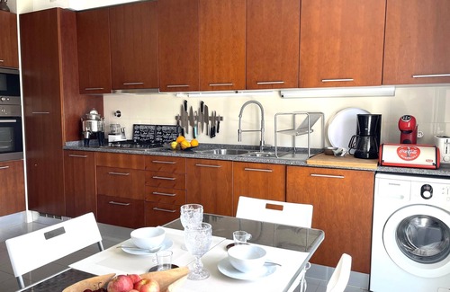 Cascais Condo | Ultimate Beach Getaway with Pool & Spa Near Lisbon