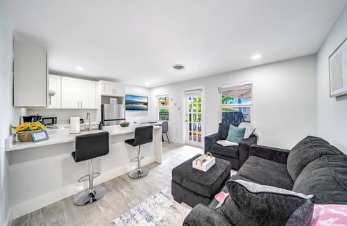 Coral Ridge Apartment | Pool! Florida Paradise + Close To Beach!
