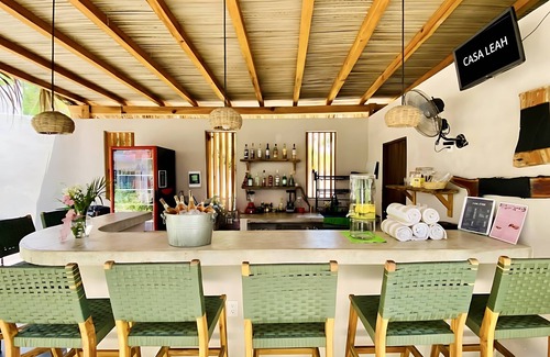 Santa Maria Apartment | Beachside Retreat at Zicatela Lux with Kitchen & WiFi