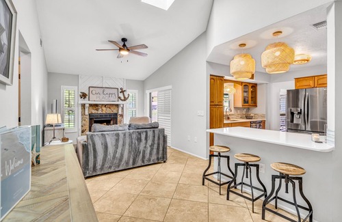 Palmetto House | Ideal Pool Home with Ocean View, Close to Florida Beaches
