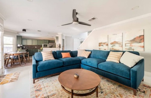 Deer Park At Maple Run House | Ultimate Oasis: Pool, Hot Tub & Arcade Fun Await You