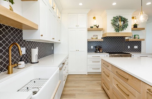 Kanab House | Unwind with Pool, Hot Tub & Family Fun at Our Hotel